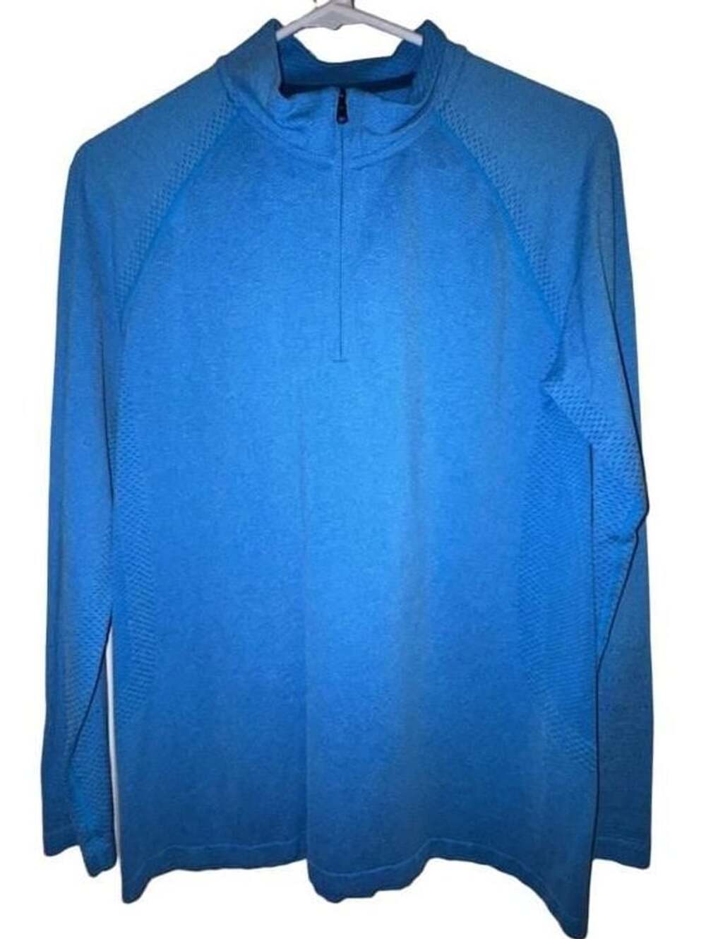 Under Armour HeatGear Fitted Light Blue Long Sleeve 1/4 Zip Pullover Size Large